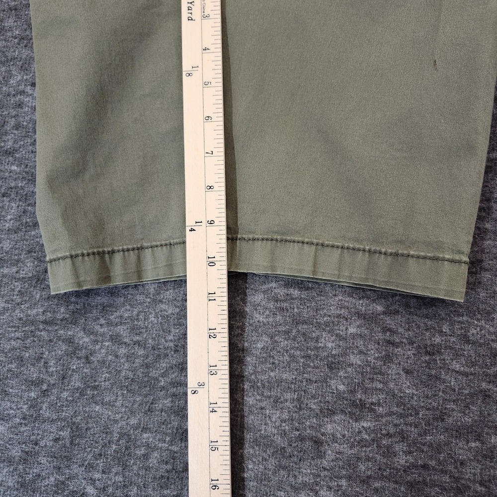 UNIONBAY Men's Cargo Shorts With Pockets. Military Green. Size 42 - Picture 13 of 14